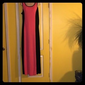 Super Cute 💖Pink/Black🖤Maxi Dress